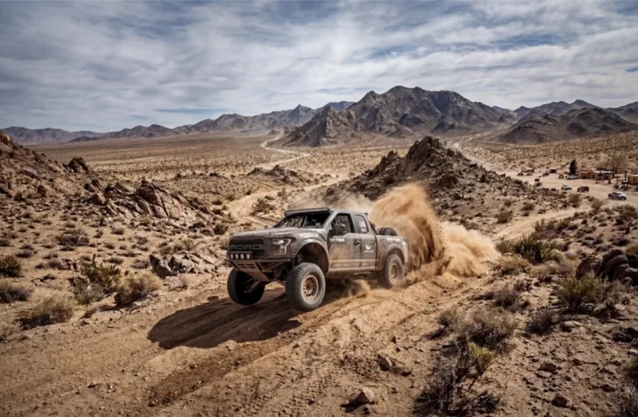 Overland 4x4 Power Distribution